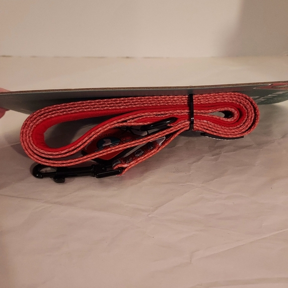 NEW Sassy Woof - Walkie Pack (Leash & Potty Pal) - Red Puppuccino - Picture 6 of 9